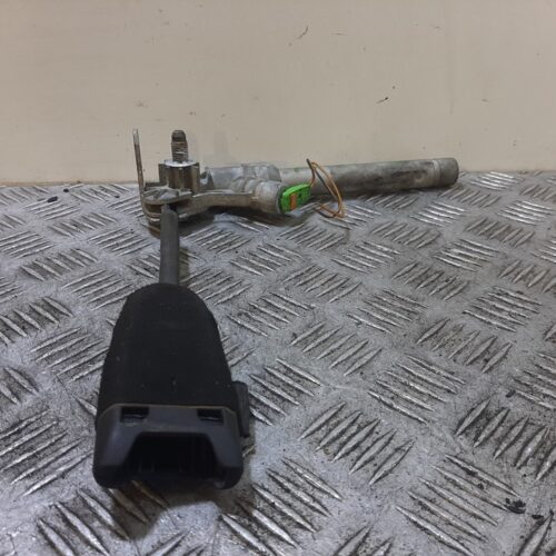 ENGANCHE CINTURON DELANTERO IZQUIERDO OPEL CORSA D Cosmo   |   07.06 – 12.10