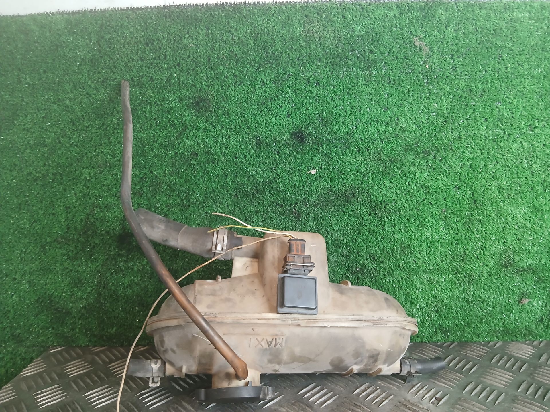 DEPOSITO EXPANSION CITROEN BERLINGO 1.9 1,9 D SX Modutop Familiar | 12.96 - 12.01