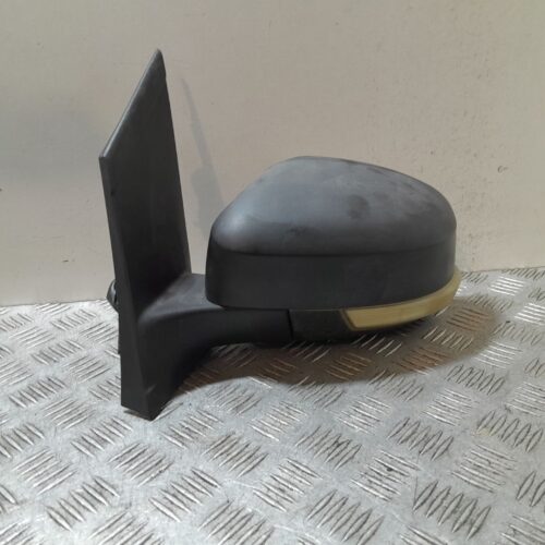 RETROVISOR IZQUIERDO FORD FOCUS BERLINA (CAP) Ambiente (D)   |   04.06 – …