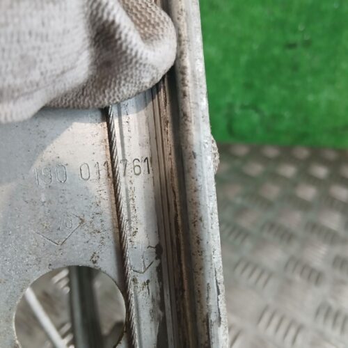 ELEVALUNAS DELANTERO DERECHO RENAULT MEGANE II CLASSIC BERLINA Confort Expression   |   06.05 – 12.07