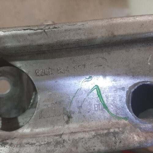 REFUERZO PARAGOLPES DELANTERO RENAULT CLIO III Authentique | 01.07 – 12.10