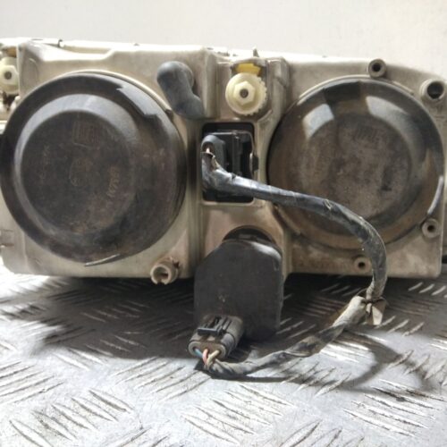 FARO IZQUIERDO VOLVO V40 FAMILIAR 1.8 16V   |   09.95 – 12.05