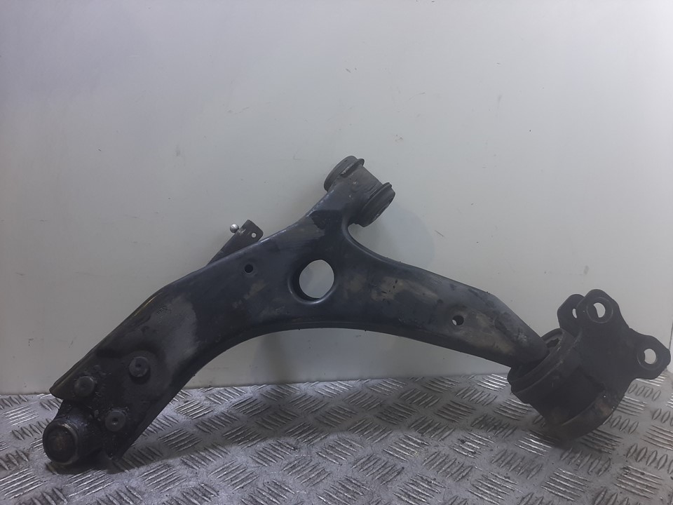 BRAZO SUSPENSION INFERIOR DELANTERO DERECHO VOLVO V50 FAMILIAR 2.0 D Kinetic | 02.04 - 12.12