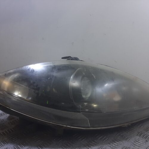 FARO DERECHO SEAT ALTEA (5P1) Arena   |   11.07 – 12.09