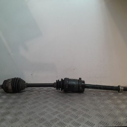 TRANSMISION DELANTERA DERECHA NISSAN ALMERA TINO (V10M) Ambience   |   08.00 – 12.03