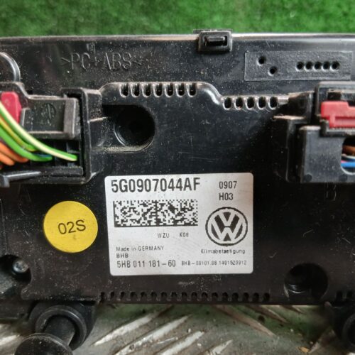 MANDO CLIMATIZADOR VOLKSWAGEN GOLF VII SPORTSVAN Highline BlueMotion   |   12.13 – 12.14