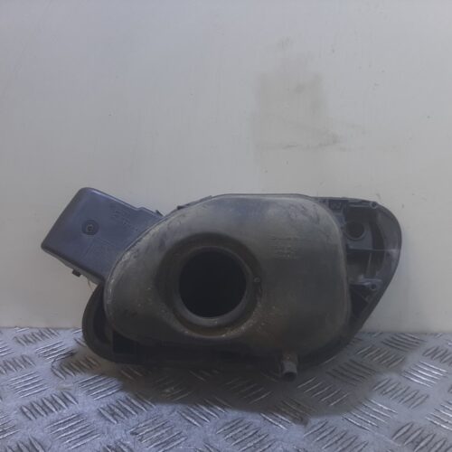 TAPA EXTERIOR COMBUSTIBLE VOLKSWAGEN GOLF VII SPORTSVAN Highline BlueMotion   |   12.13 – 12.14